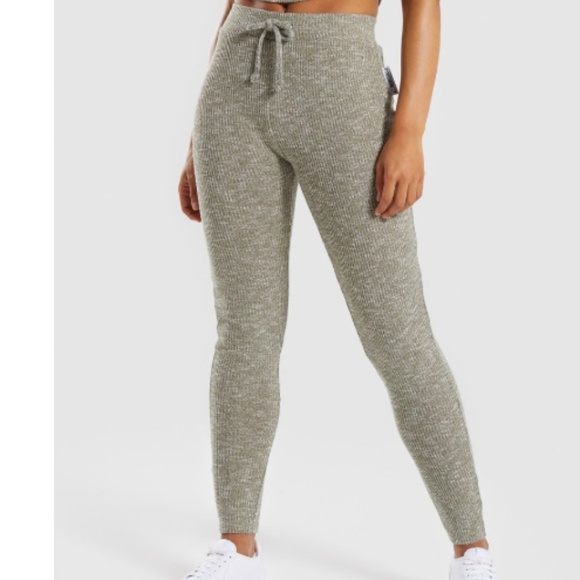 Gymshark Pants - GYMSHARK | Medium | Khaki Marl Slounge Leggings